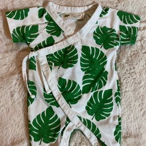 Monica + Andy organic monstera leaf wrap onesie 3-6 mos